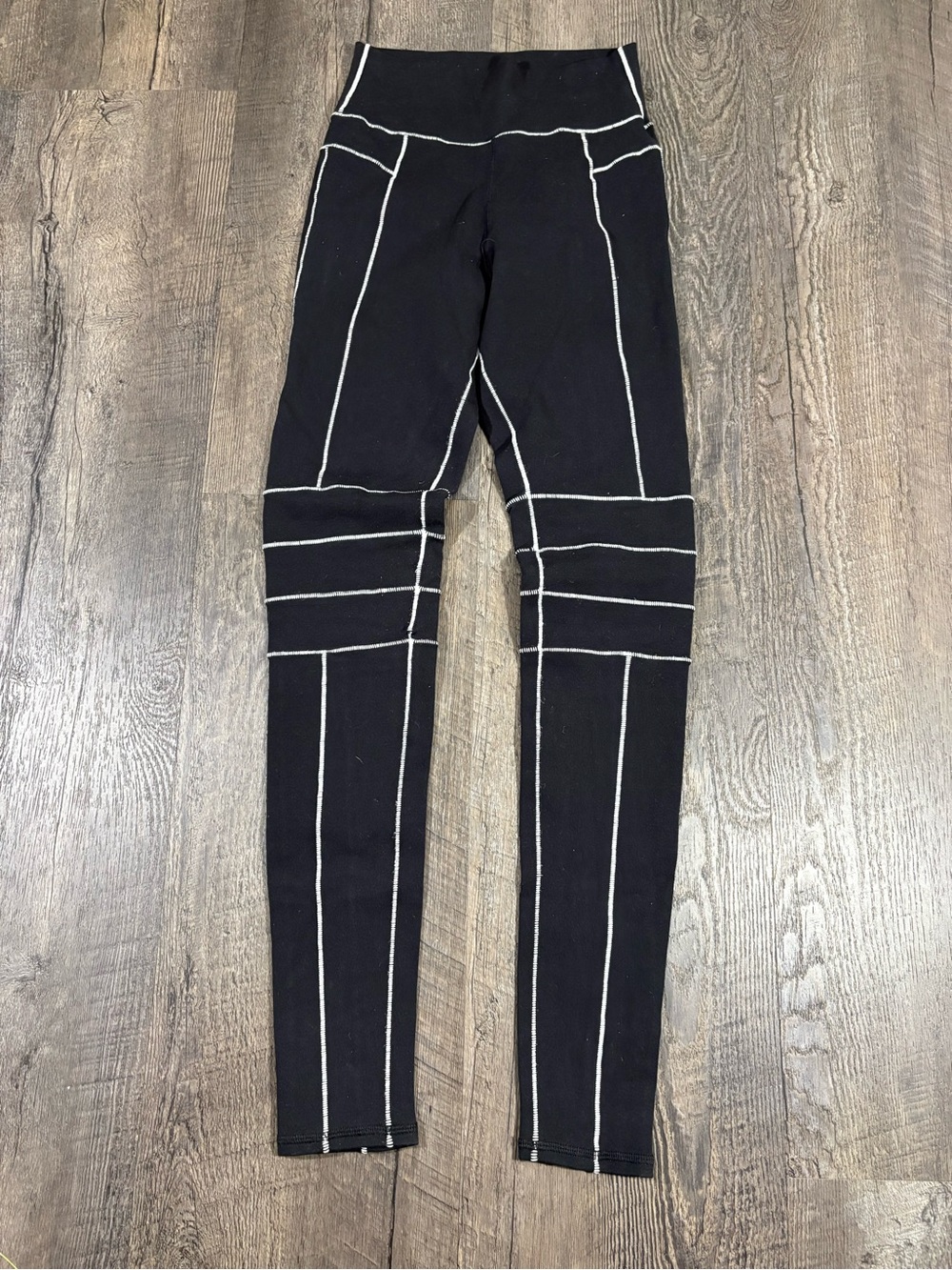 ALO High-Waisted Leggings